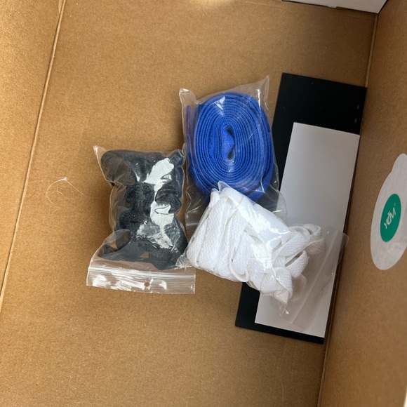 Air Jordan 1 Retro High OG - Picture 3 of 4